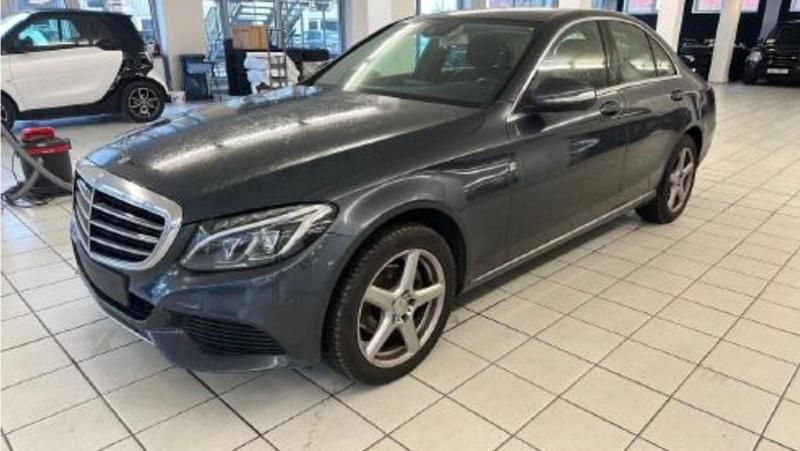 Gebraucht Mercedes C180 Avantgarde 156 PS (114 kW) 2015 Grau Limousine