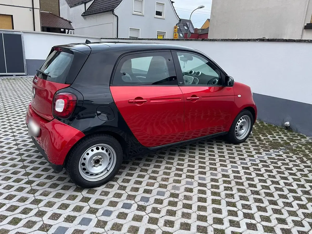 Gebraucht Smart ForFour Prime 71 PS (52 kW) 2015 Rot Kleinwagen