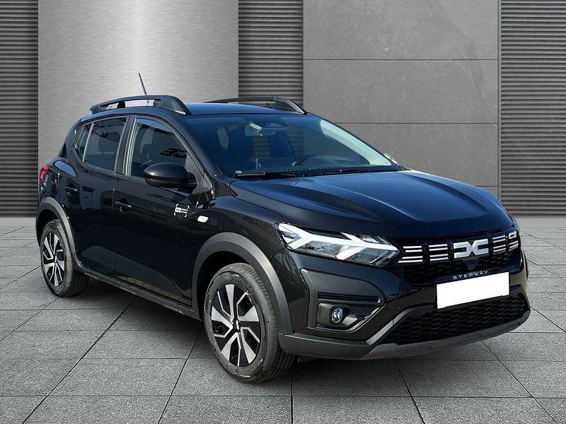 Używany Dacia Sandero Expression 101 KM (74 kW) 2026 SUV
