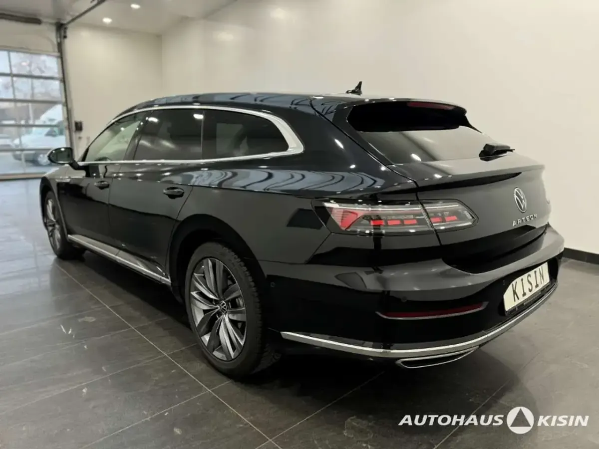 Begagnad VW Arteon Elegance 190 HK (139 kW) 2025 Svart Sedan