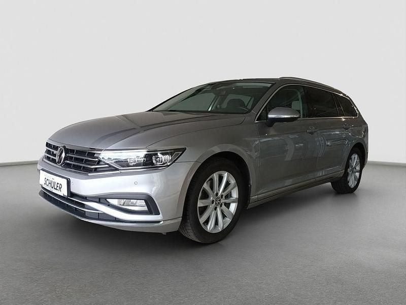 Second-hand VW Passat Elegance 150 CP (110 kW) 2021 Argintiu Break