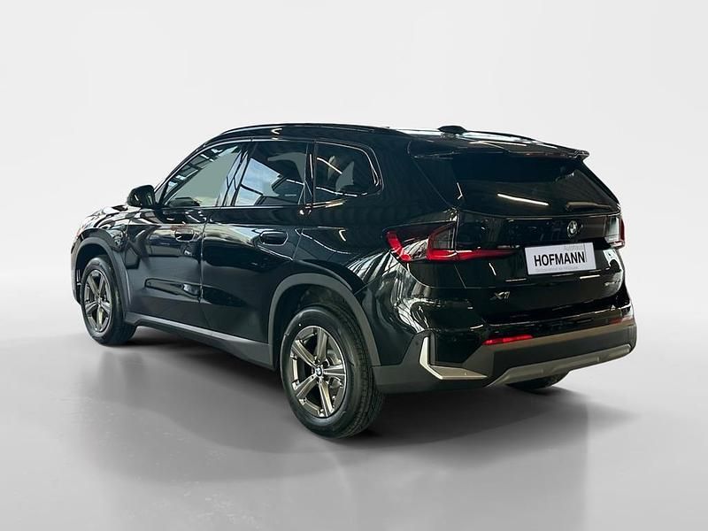 Neu BMW X1 Shadowline 150 PS (110 kW) 2026 Saphirschwarz metallic SUV
