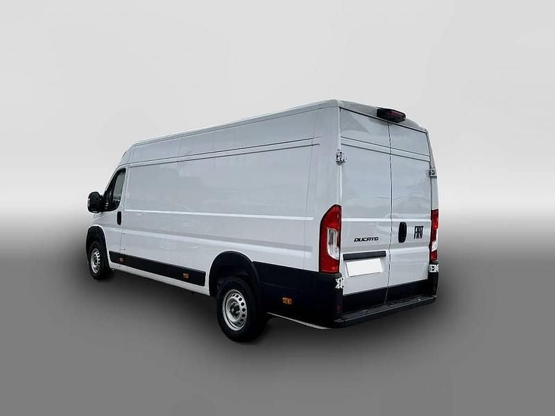 Gebraucht Fiat Ducato 140 PS (102 kW) 2024 Weiß Van