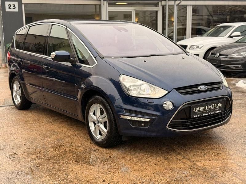 Second-hand Ford S-MAX Titanium 200 CP (147 kW) 2012 Albastru Monovolum