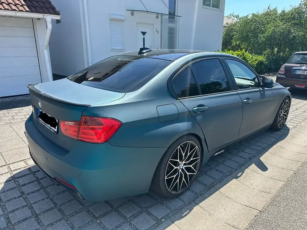 Gebraucht BMW 316 Advantage 116 PS (85 kW) 2015 Schwarz Limousine