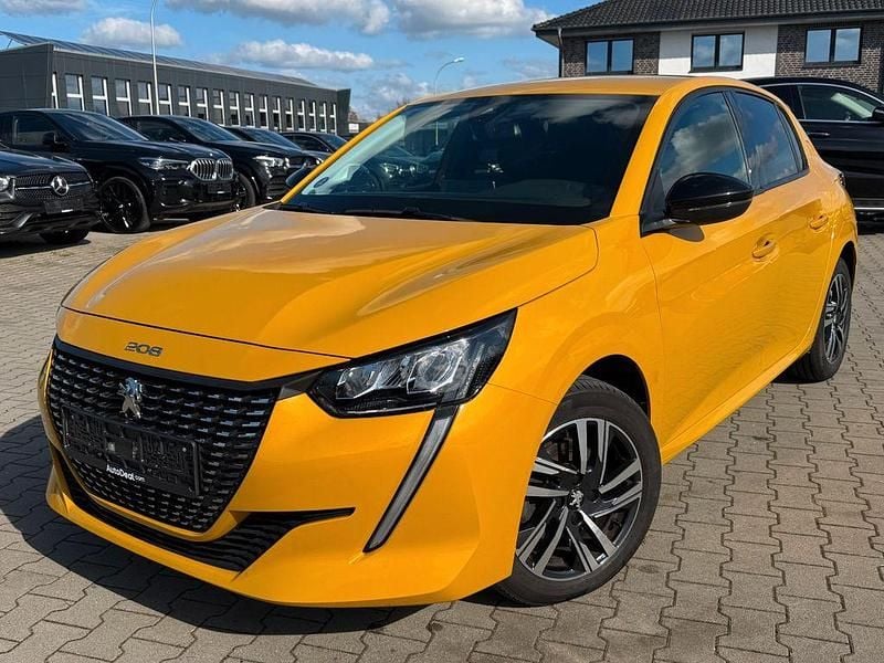 Gebraucht Peugeot 208 Allure 101 PS (74 kW) 2023 Gelb Kleinwagen