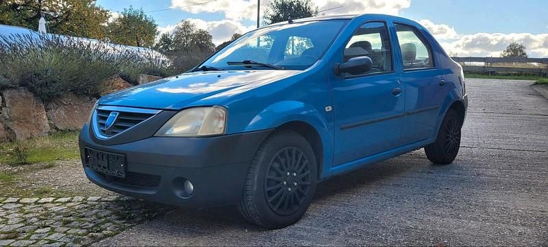 Blau Gebraucht 2006 Dacia Logan Limousine | 2.500 € (Etwas zu teuer) - Bild 1/4
