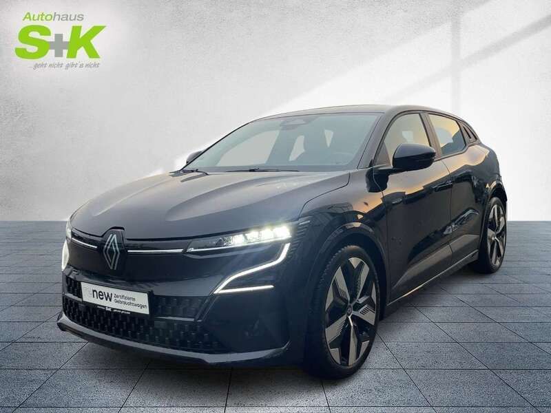 Blackpearlschwarz (schwarz) Gebraucht 2022 Renault Mégane Equilibre Limousine | 19.480 € (Superpreis) - Bild 1/2