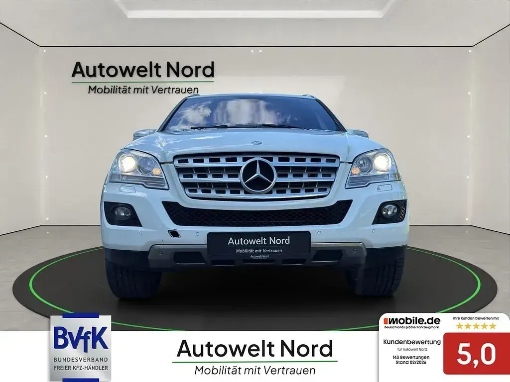 Gebraucht Mercedes ML350 Edition 211 PS (155 kW) 2009 Weiß SUV