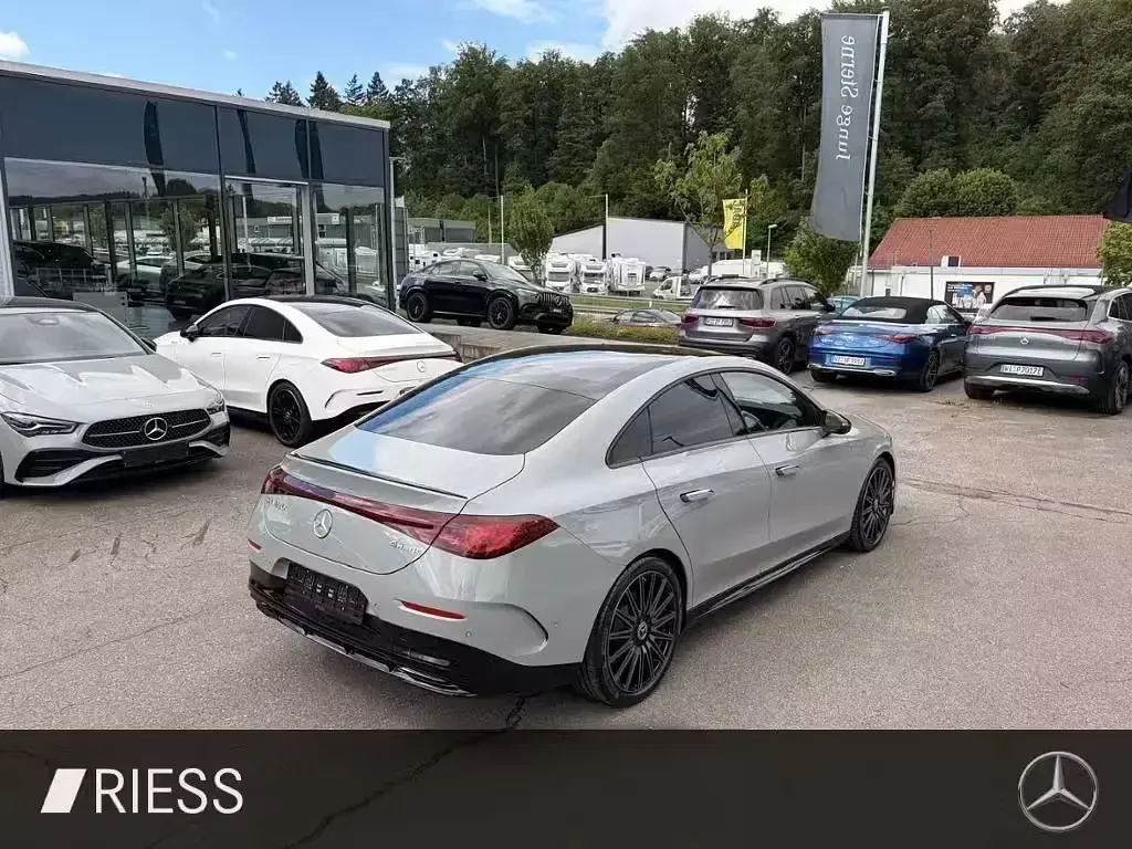 Gebraucht Mercedes CLA220 AMG line 211 PS (155 kW) 2026 Manufaktur lack manufaktur alpingrau uni Limousine