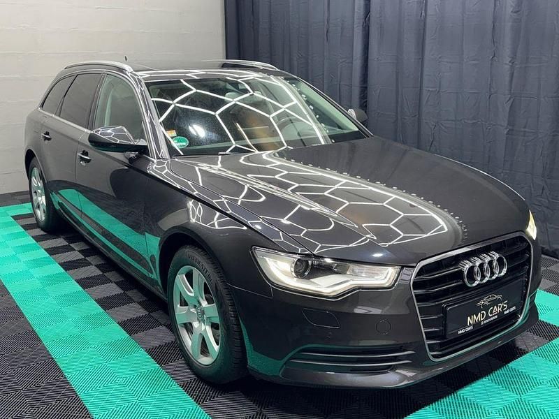 Gebraucht Audi A6 Ambiente 177 PS (130 kW) 2012 Grau Kombi