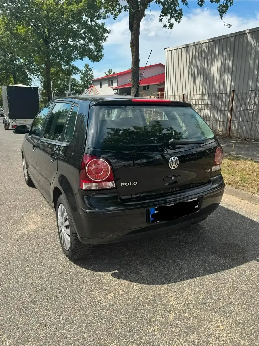 Gebraucht VW Polo 80 PS (58 kW) 2007 Schwarz Kleinwagen