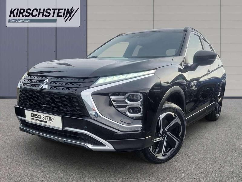 Schwarz Gebraucht 2022 Mitsubishi Eclipse Cross Plus SUV | 22.990 € (Fairer Preis) - Bild 1/4