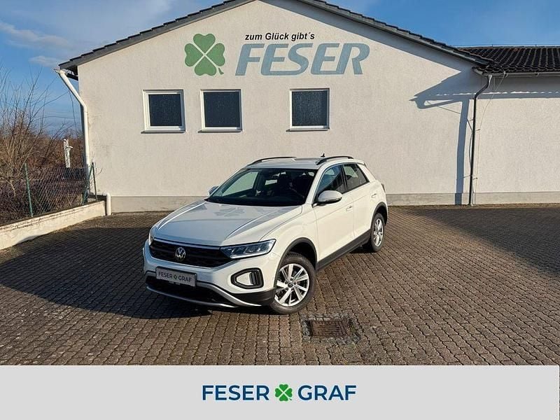 Gebraucht VW T-Roc Life 150 PS (110 kW) 2023 Pure white SUV