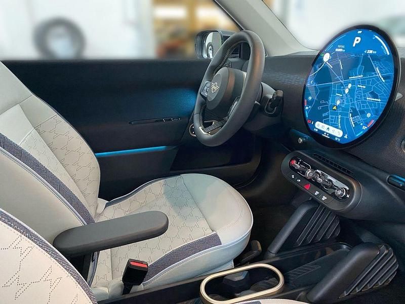 Gebraucht Mini Cooper SE Classic 160 kW (218 PS) 2025 Weiß Kleinwagen