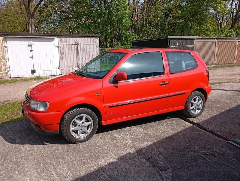 Rot Gebraucht 1994 VW Polo Kleinwagen | 1.999 € - Bild 1/4