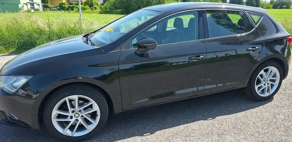 Gebraucht Seat Leon Style 122 PS (89 kW) 2013 Schwarz Limousine