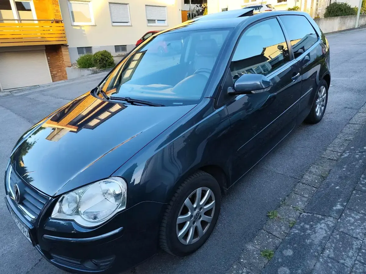 Gebraucht VW Polo 80 PS (58 kW) 2008 Grau Kleinwagen