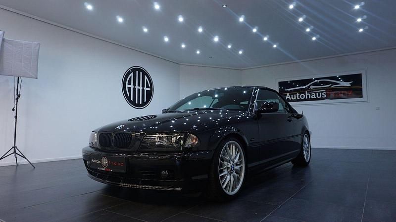 Schwarz Gebraucht 2001 BMW 320 Cabriolet Sport Line Cabrio | 13.997 € (Teuer) - Bild 1/4