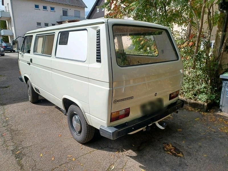 Second-hand VW Golf 60 CP (44 kW) 1984 Alb Monovolum