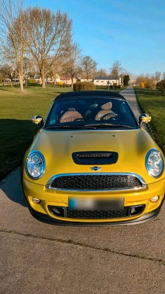 Gebraucht Mini Cooper S Roadster 184 PS (135 kW) 2014 Gelb Cabrio