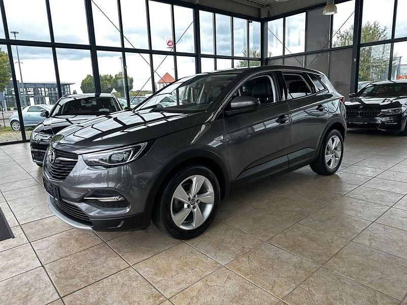 Grau Gebraucht 2018 Opel Grandland X Dynamic SUV | 14.800 € (Fairer Preis) - Bild 1/4
