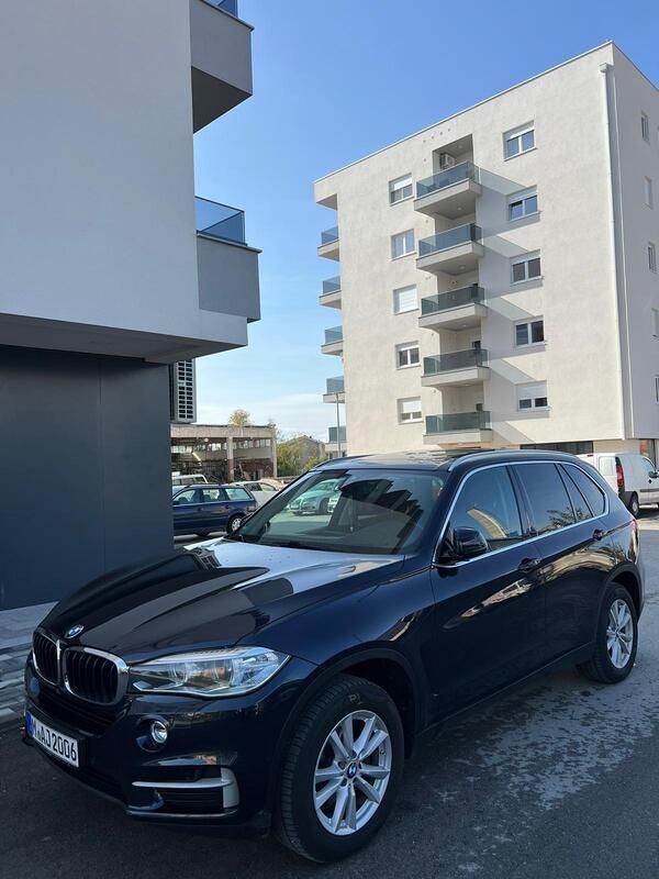 Blau Gebraucht 2014 BMW X5 SUV | 21.000 € - Bild 1/4