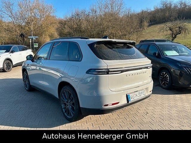 Neu Leapmotor C10 158 kW (215 PS) 2026 Beige SUV