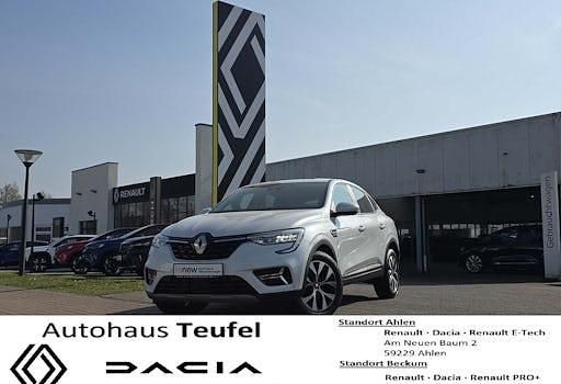 Gebraucht Renault Arkana Equilibre 140 PS (102 kW) 2023 Weiß SUV
