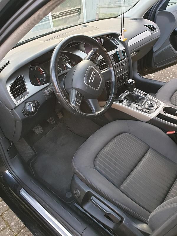 Gebraucht Audi A4 160 PS (117 kW) 2009 Schwarz Kombi