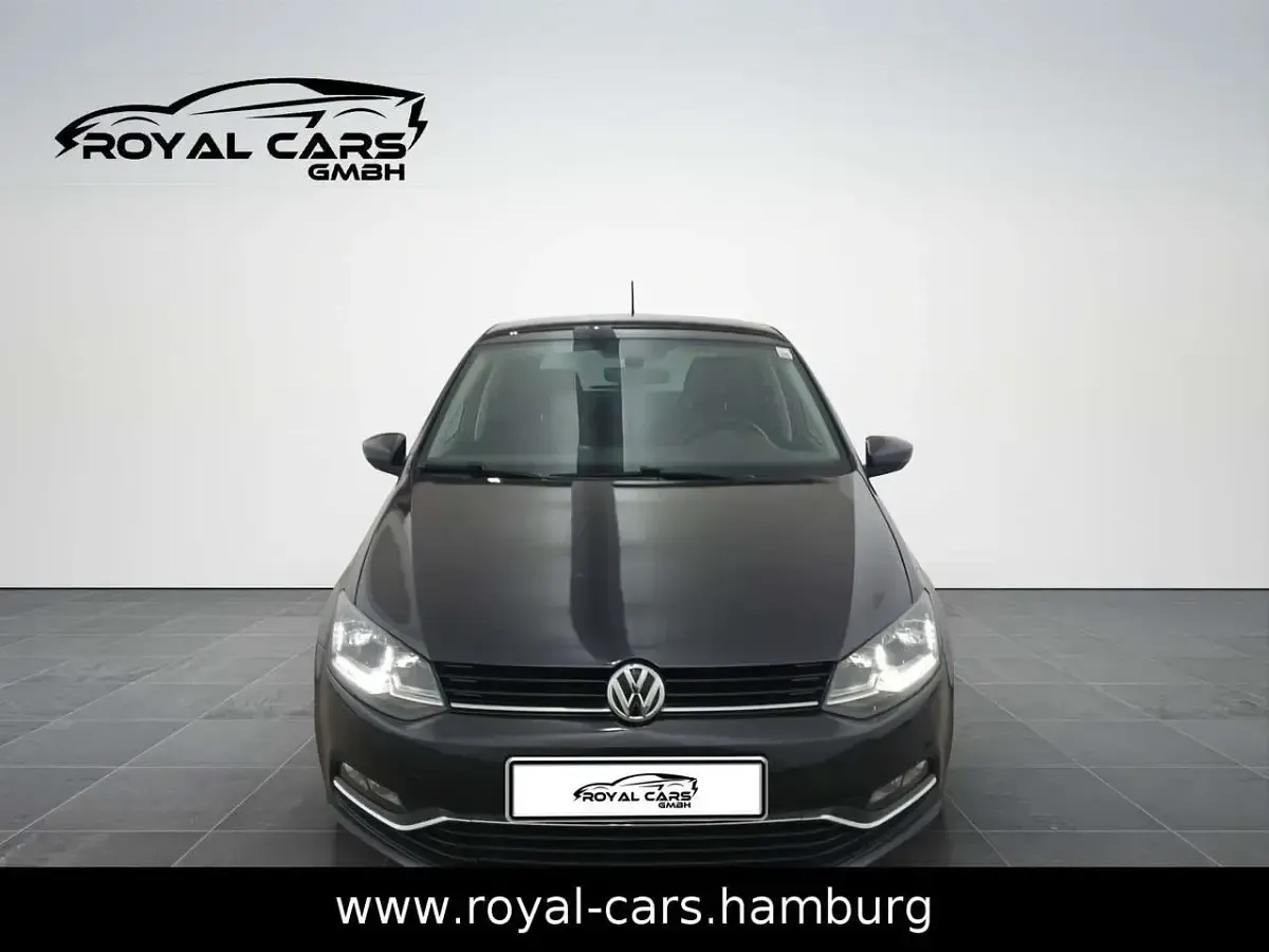 Gebraucht VW Polo Allstar 90 PS (66 kW) 2016 Kryptongrau Limousine