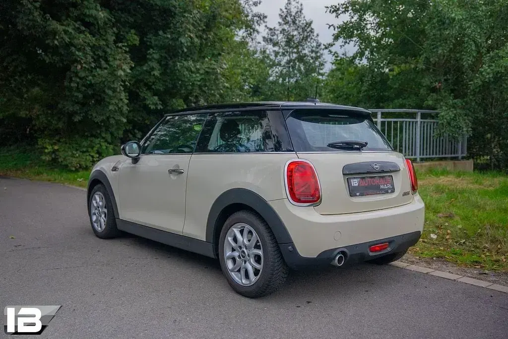 Gebraucht Mini Cooper 136 PS (100 kW) 2020 Weiß Kleinwagen