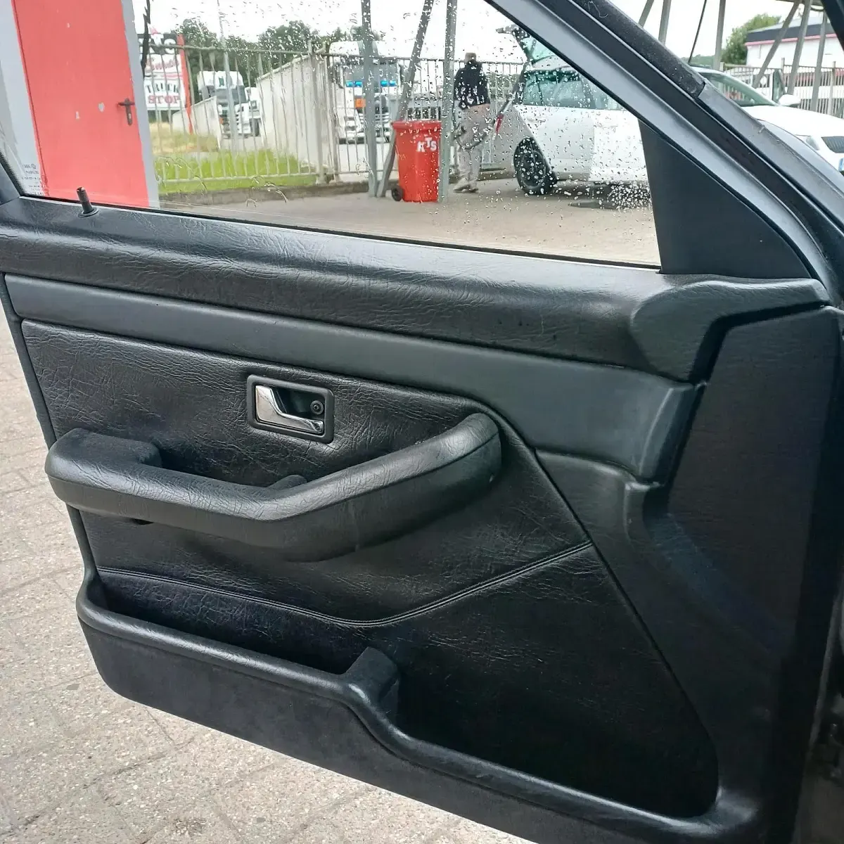 Gebraucht Audi 100 133 PS (97 kW) 1992 Silber Limousine