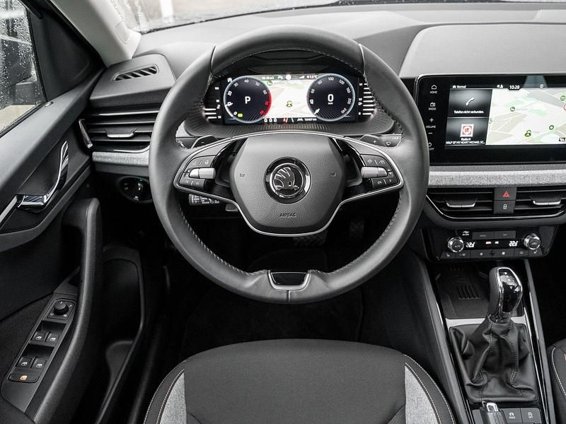 Gebraucht Skoda Kamiq Selection 116 PS (85 kW) 2025 Grau SUV