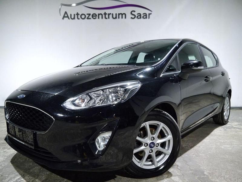 Schwarz Gebraucht 2017 Ford Fiesta Cool & Connect Limousine | 6.999 € (Fairer Preis) - Bild 1/4