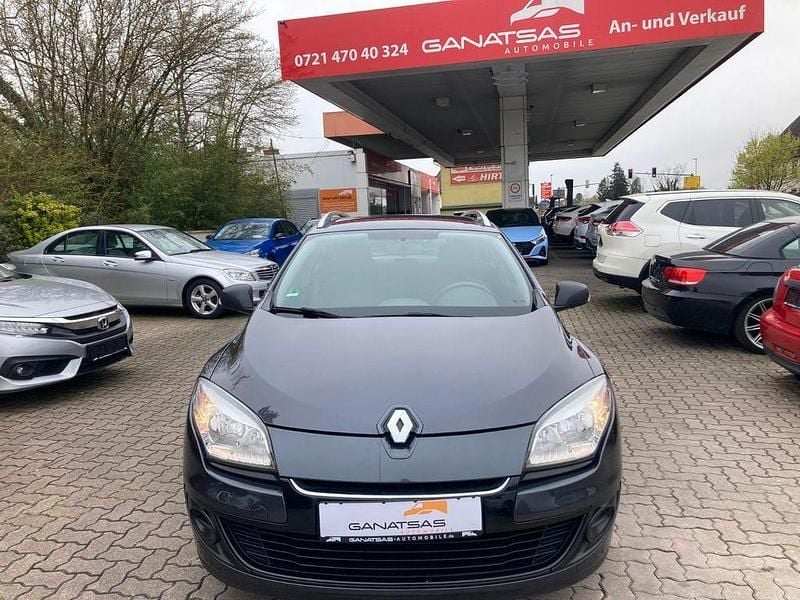 Gebraucht Renault Mégane III 101 PS (74 kW) 2012 Blau Kombi