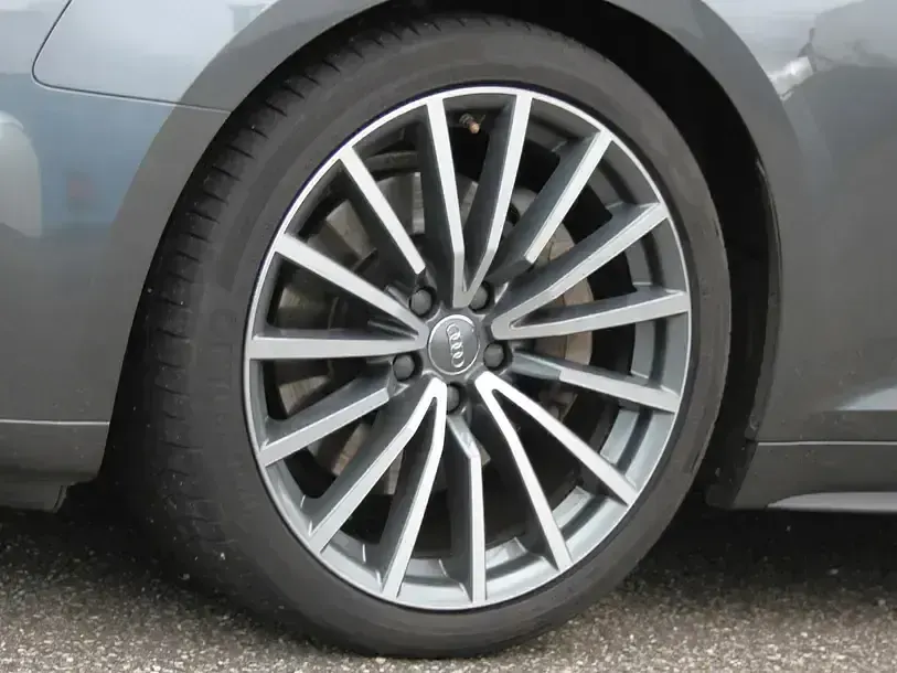 Gebraucht Audi A5 Design 2018 Grau Coupé