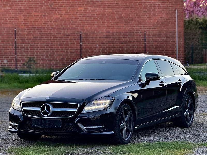 Gebraucht Mercedes CLS350 Shooting Brake 265 PS (194 kW) 2013 Schwarz Kombi