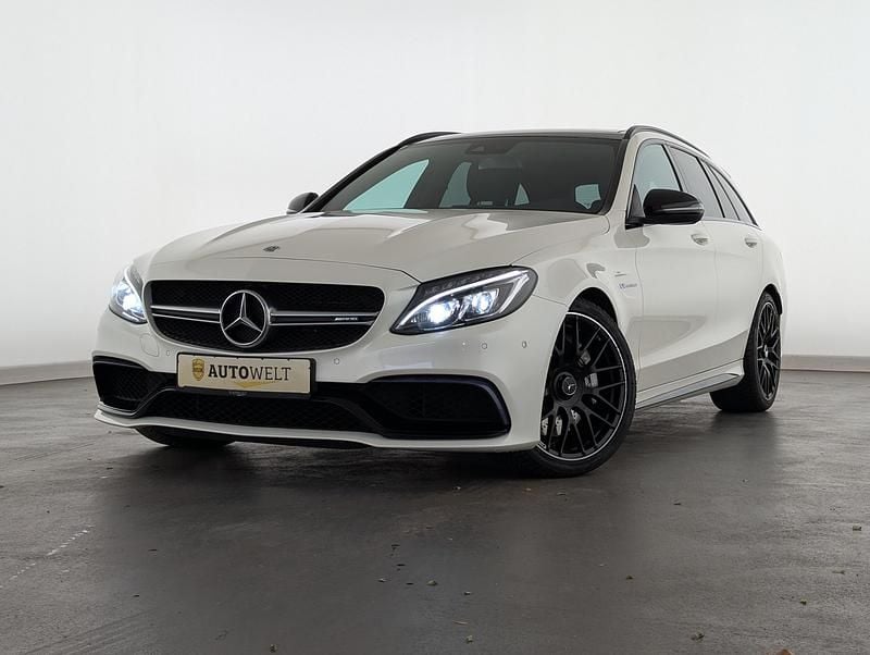 Gebraucht Mercedes C63 AMG AMG 476 PS (350 kW) 2018 Diamantweiss Limousine