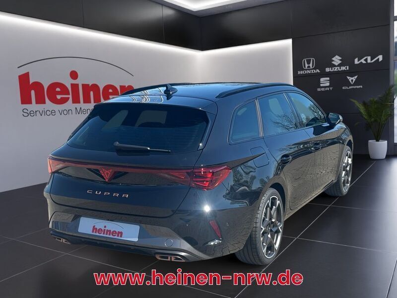 Neu Cupra Leon VZ 272 PS (200 kW) 2025 Schwarz Kombi