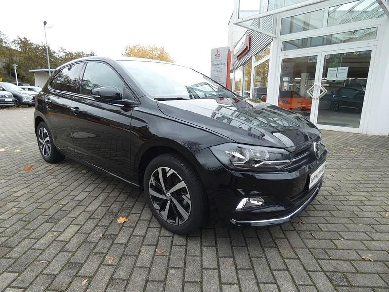 Schwarz Gebraucht 2020 VW Polo Highline Limousine | 16.990 € (Etwas zu teuer) - Bild 1/4