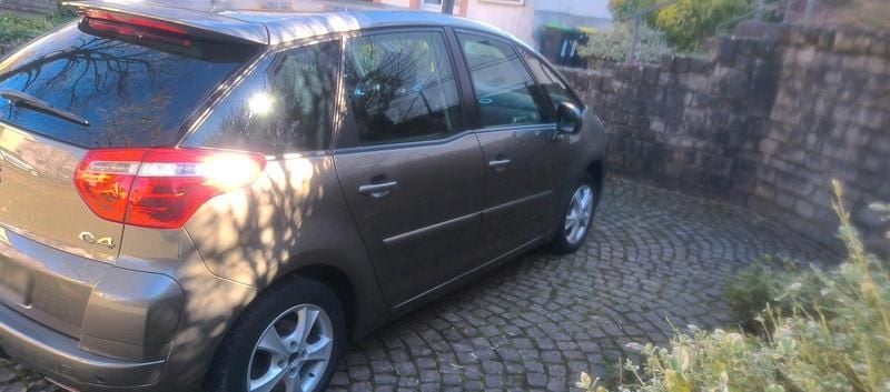 Second-hand Citroën C4 Picasso 120 CP (88 kW) 2009 Maro Monovolum