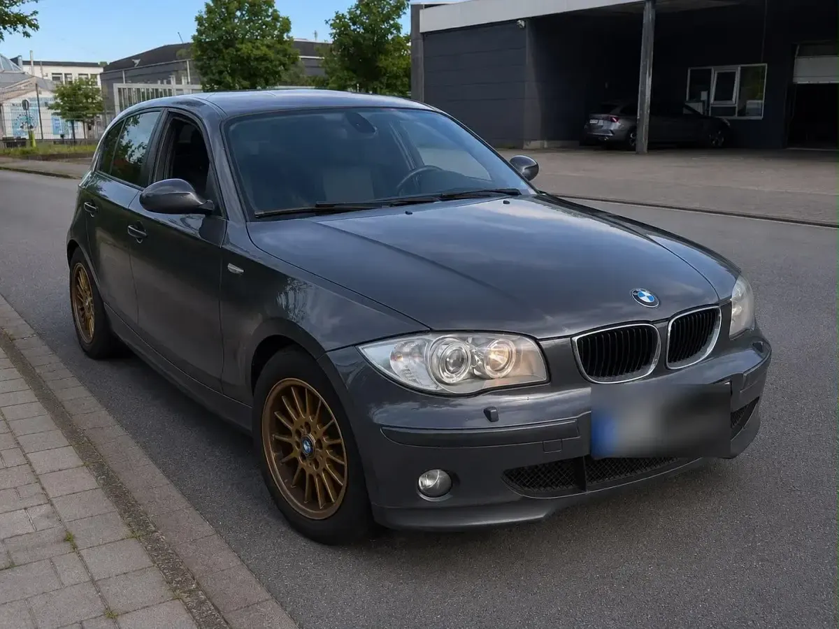 Gebraucht BMW 120 M Sport 163 PS (119 kW) 2005 Blau Kleinwagen