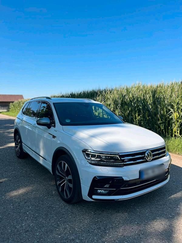 Gebraucht VW Tiguan Allspace 239 PS (175 kW) 2020 Weiß SUV