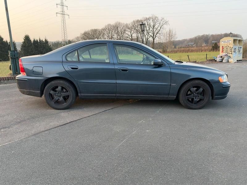 Gebraucht Volvo S60 126 PS (92 kW) 2006 Limousine