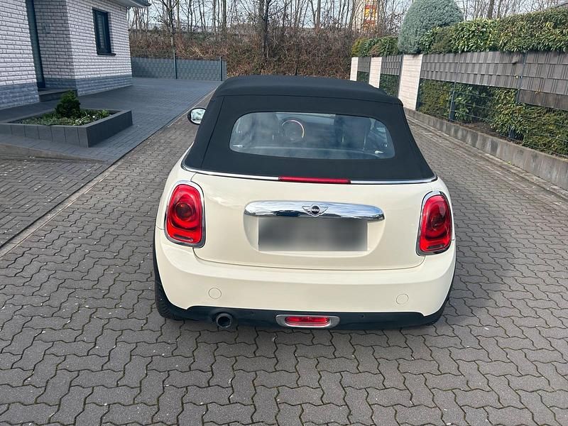 Gebraucht Mini One Cabriolet 102 PS (75 kW) 2017 Weiß Cabrio