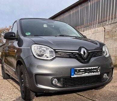 Second-hand Renault Twingo Techno 60 kW (82 CP) 2023 Gri Hatchback