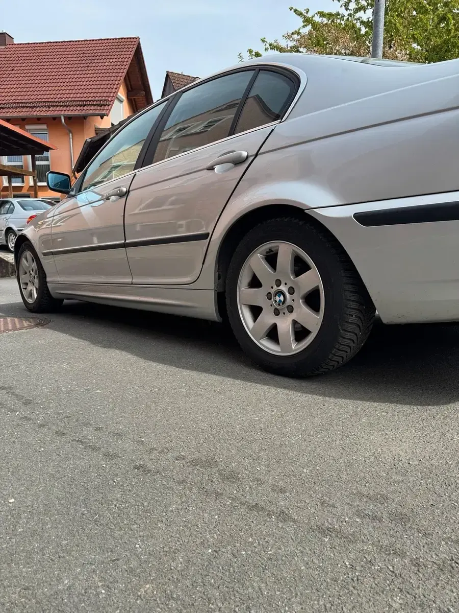 Occasion BMW 320 170 ch (125 kW) 2004 Argent Berline