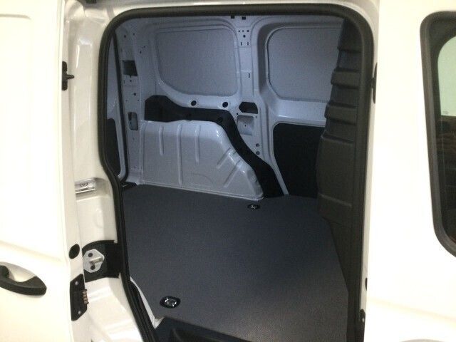 Gebraucht VW Caddy 102 PS (75 kW) 2022 Candyweiß Van / Kleinbus