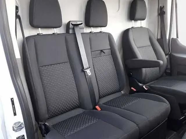 Gebraucht Ford E-Transit Trend 135 kW (184 PS) 2022 Weiß Van